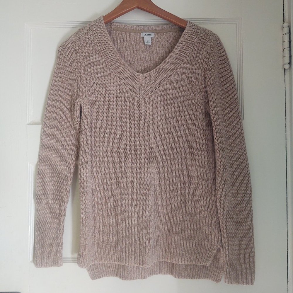 LL Bean v-neck shaker stitch pullover sweater